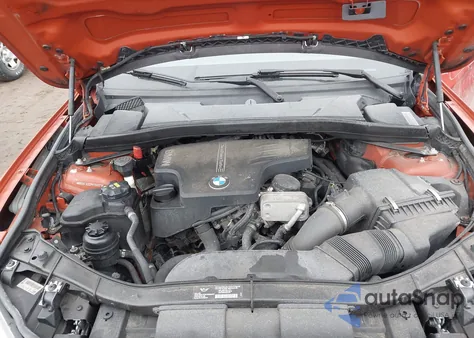 2015 BMW X1 xDrive28I z USA, uszkodzony, nr VIN WBAVL1C52FVY39697